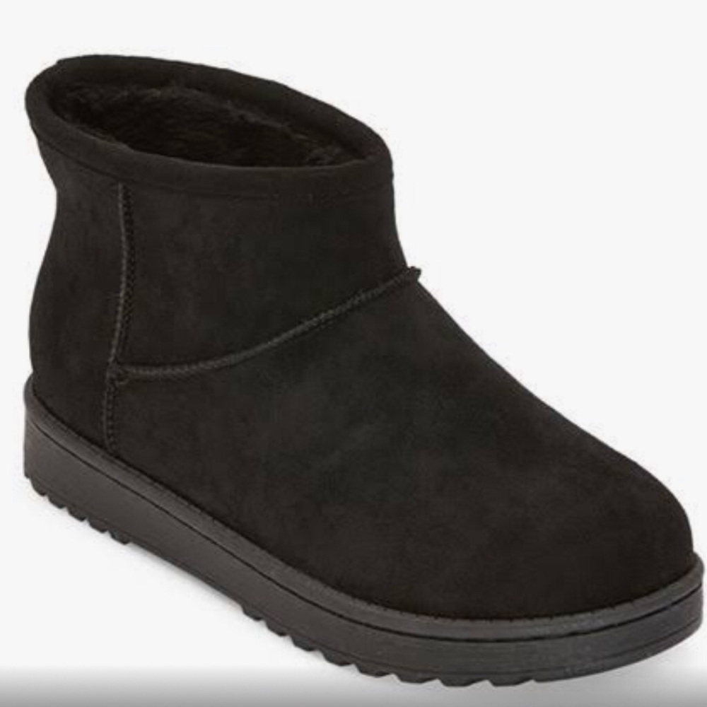 Women’s Slater Flat Heel Winter Boots Arizona Jean Co Black New